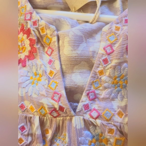 2/$15 Savanna Jane Boho Chic Top, S, Purple Leopard, Floral Embroidery, NWT - Picture 10 of 15